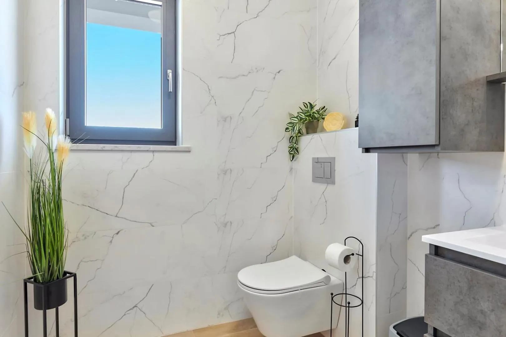Brand New Villa Borina With Pool Loborika